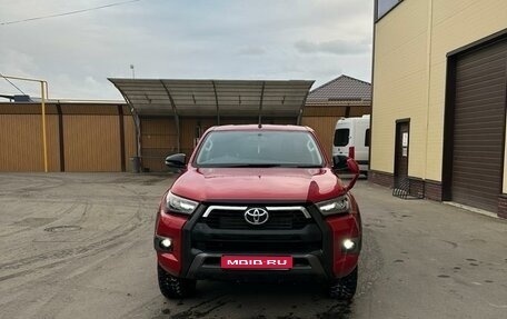 Toyota Hilux VIII, 2018 год, 4 000 000 рублей, 1 фотография