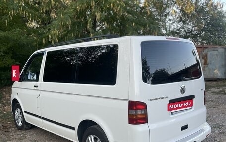 Volkswagen Transporter T5 рестайлинг, 2004 год, 1 777 777 рублей, 4 фотография