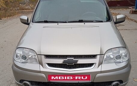 Chevrolet Niva I рестайлинг, 2012 год, 620 000 рублей, 5 фотография