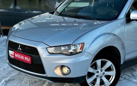 Mitsubishi Outlander III рестайлинг 3, 2012 год, 1 449 000 рублей, 4 фотография