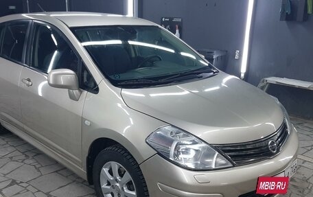 Nissan Tiida, 2010 год, 985 000 рублей, 2 фотография