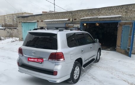 Toyota Land Cruiser 200, 2014 год, 4 750 000 рублей, 2 фотография