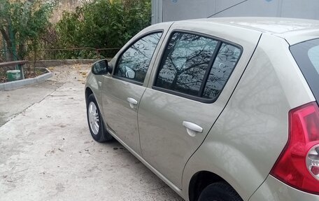 Renault Sandero I, 2014 год, 865 000 рублей, 18 фотография