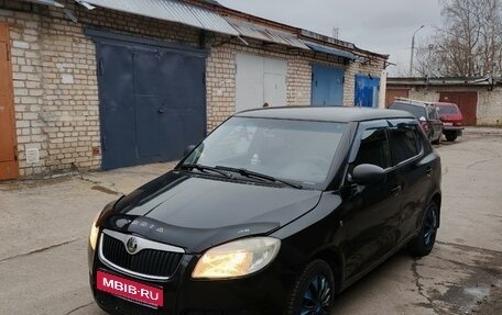 Skoda Fabia II, 2009 год, 425 000 рублей, 1 фотография