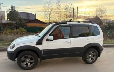 Chevrolet Niva I рестайлинг, 2017 год, 850 000 рублей, 1 фотография