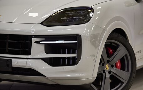 Porsche Cayenne III, 2024 год, 26 500 000 рублей, 2 фотография