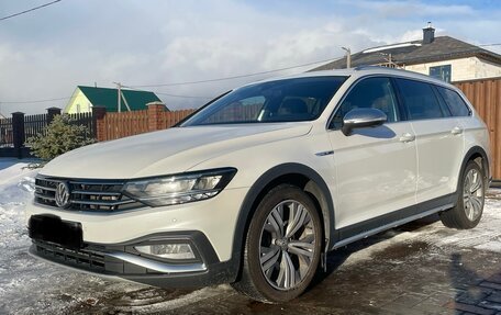 Volkswagen Passat B8 рестайлинг, 2019 год, 2 980 000 рублей, 4 фотография