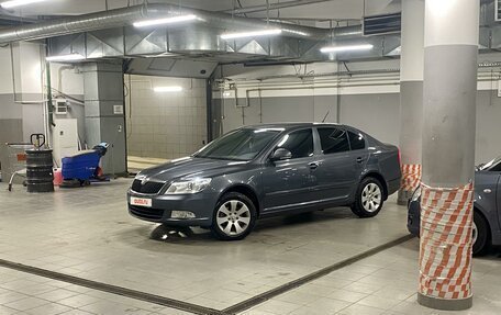 Skoda Octavia, 2011 год, 980 000 рублей, 2 фотография