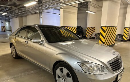 Mercedes-Benz S-Класс, 2008 год, 2 500 000 рублей, 6 фотография