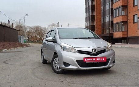 Toyota Vitz, 2012 год, 800 000 рублей, 13 фотография