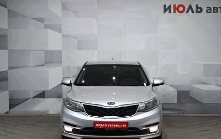 KIA Rio III рестайлинг, 2015 год, 1 085 000 рублей, 2 фотография