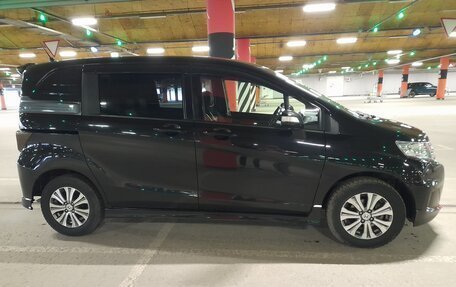 Honda Freed I, 2012 год, 1 190 000 рублей, 4 фотография