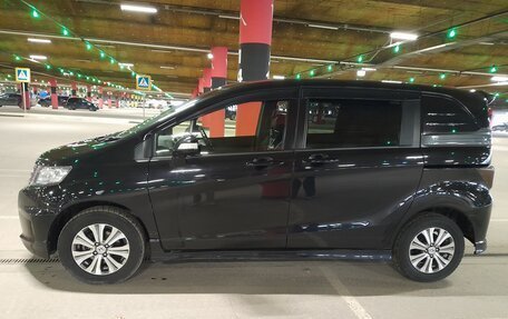 Honda Freed I, 2012 год, 1 190 000 рублей, 3 фотография