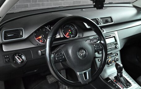 Volkswagen Passat B7, 2012 год, 1 330 000 рублей, 11 фотография