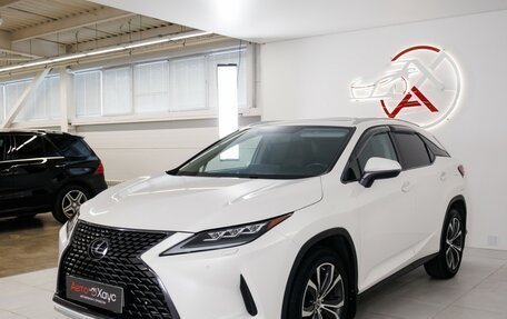 Lexus RX IV рестайлинг, 2020 год, 5 345 000 рублей, 3 фотография