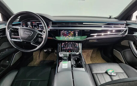 Audi A8, 2021 год, 6 099 000 рублей, 7 фотография