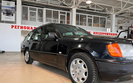 Mercedes-Benz W124, 1992 год, 600 000 рублей, 2 фотография