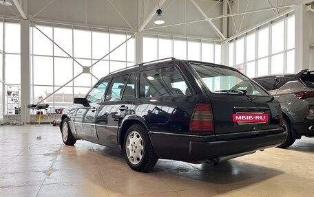 Mercedes-Benz W124, 1992 год, 600 000 рублей, 5 фотография