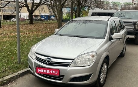 Opel Astra H, 2011 год, 970 000 рублей, 1 фотография