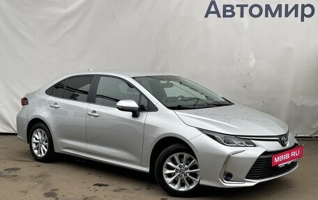 Toyota Corolla, 2020 год, 2 280 000 рублей, 3 фотография