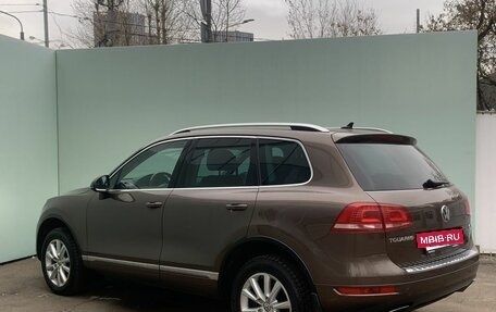 Volkswagen Touareg III, 2013 год, 2 399 900 рублей, 5 фотография