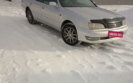 Toyota Camry V40, 1996 год, 450 000 рублей, 2 фотография