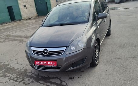 Opel Zafira B, 2012 год, 750 000 рублей, 1 фотография