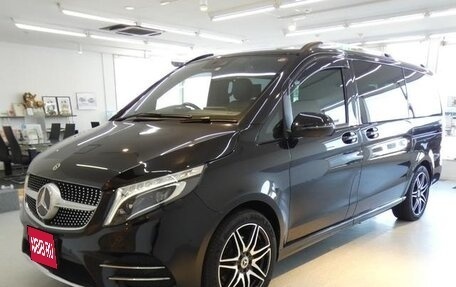 Mercedes-Benz V-Класс, 2022 год, 7 379 647 рублей, 1 фотография