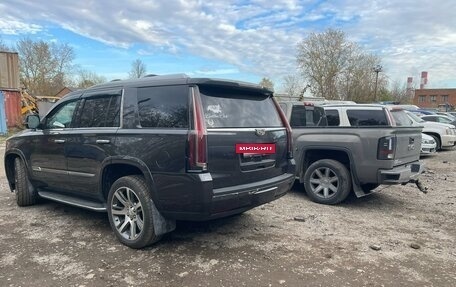 Cadillac Escalade IV, 2016 год, 4 500 000 рублей, 2 фотография