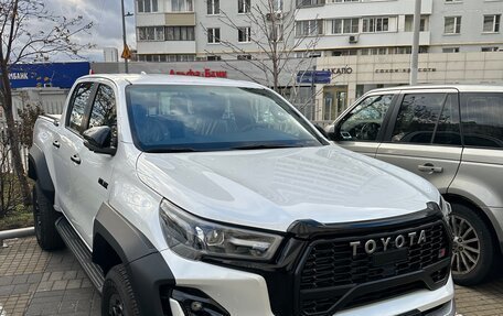 Toyota Hilux VIII, 2024 год, 7 800 000 рублей, 5 фотография