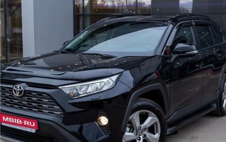 Toyota RAV4, 2021 год, 3 499 000 рублей, 3 фотография