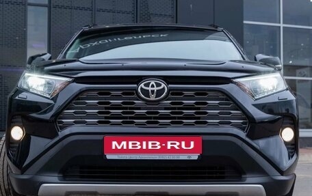 Toyota RAV4, 2021 год, 3 499 000 рублей, 4 фотография