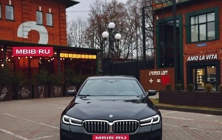 BMW 5 серия, 2020 год, 5 500 000 рублей, 3 фотография