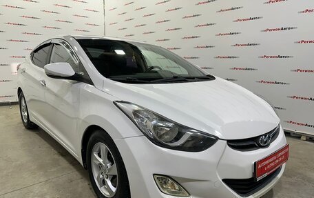 Hyundai Avante, 2011 год, 1 150 000 рублей, 2 фотография