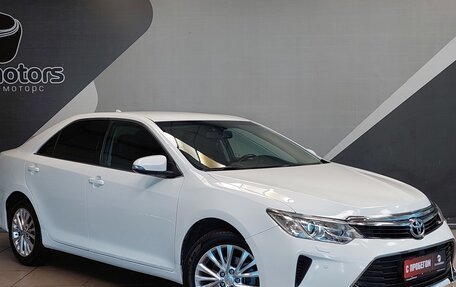 Toyota Camry, 2017 год, 2 525 000 рублей, 7 фотография