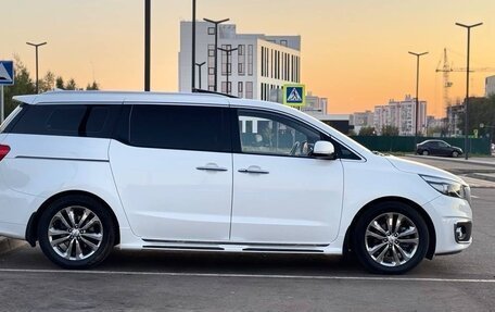 KIA Carnival III, 2017 год, 2 840 000 рублей, 4 фотография