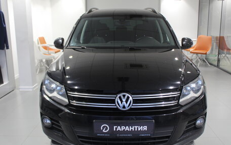 Volkswagen Tiguan I, 2016 год, 2 145 000 рублей, 2 фотография