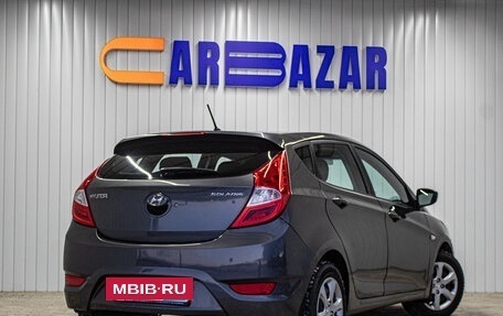 Hyundai Solaris II рестайлинг, 2011 год, 999 000 рублей, 3 фотография