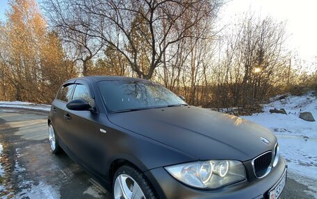 BMW 1 серия, 2010 год, 875 000 рублей, 9 фотография