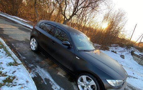 BMW 1 серия, 2010 год, 875 000 рублей, 10 фотография