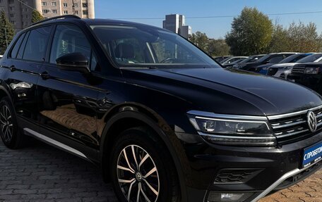 Volkswagen Tiguan II, 2019 год, 2 655 000 рублей, 3 фотография