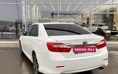 Toyota Camry, 2012 год, 1 549 000 рублей, 7 фотография