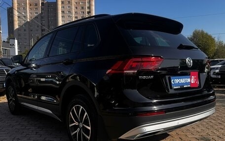 Volkswagen Tiguan II, 2019 год, 2 655 000 рублей, 6 фотография