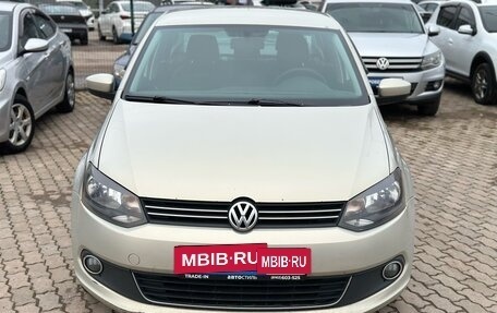 Volkswagen Polo VI (EU Market), 2011 год, 676 000 рублей, 2 фотография