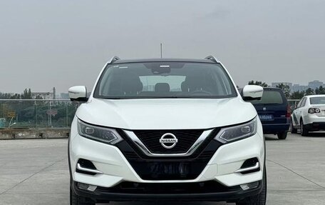 Nissan Qashqai, 2022 год, 1 913 000 рублей, 2 фотография