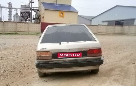 Mazda 323, 1988 год, 100 000 рублей, 1 фотография