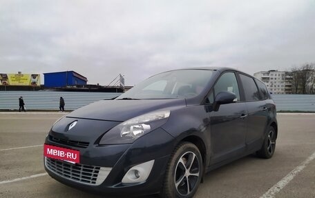 Renault Scenic III, 2010 год, 1 050 000 рублей, 2 фотография