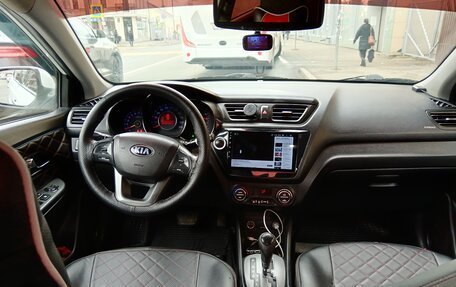 KIA Rio III рестайлинг, 2014 год, 860 000 рублей, 5 фотография