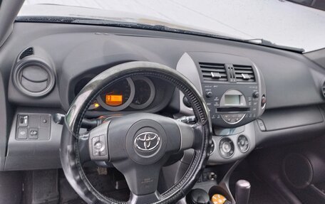 Toyota RAV4, 2007 год, 1 375 000 рублей, 6 фотография