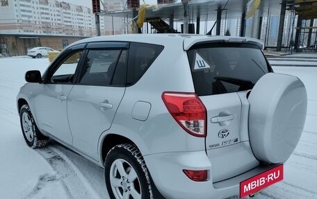 Toyota RAV4, 2007 год, 1 375 000 рублей, 11 фотография